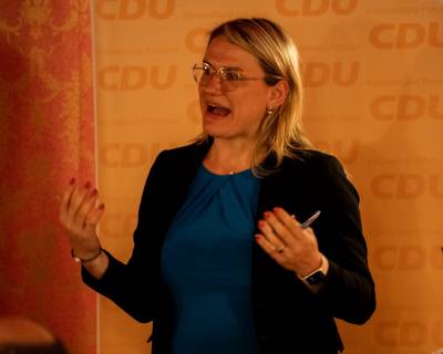 Christina Stumpp, MdB, stv. Generalsekretrin (des.)